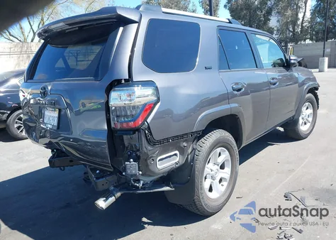 2023 Toyota 4Runner Sr5 Premium z USA, uszkodzony, nr VIN JTEFU5JR2P5283583